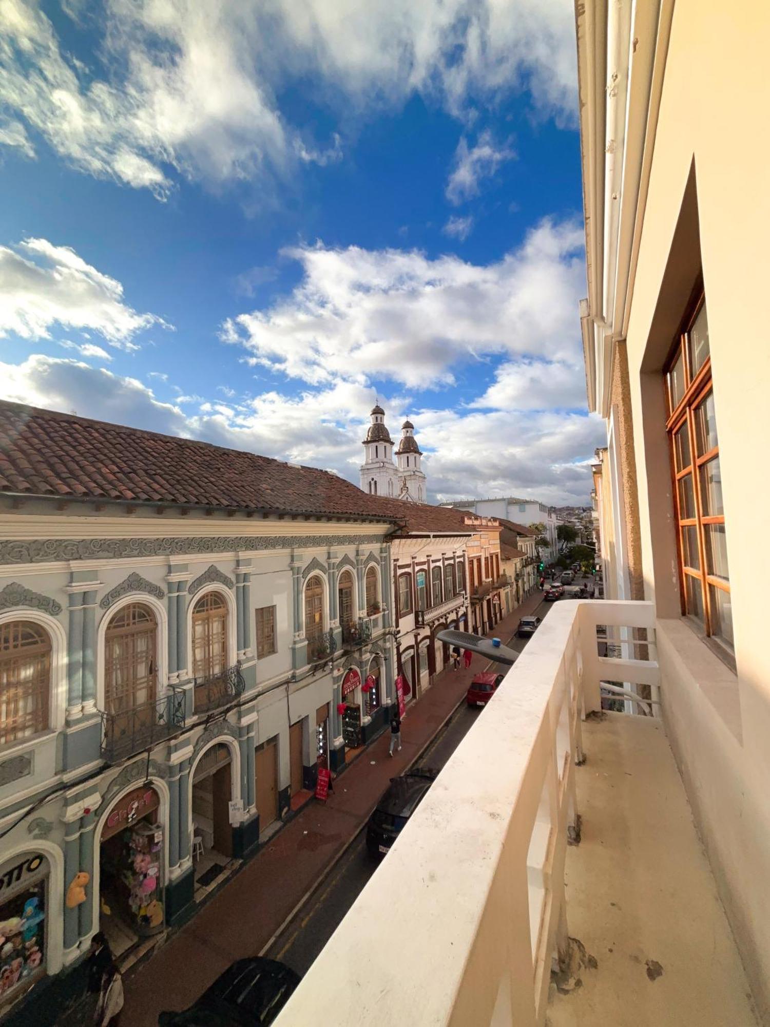 Casa Aida Luz Ξενοδοχείο Κουένκα Εξωτερικό φωτογραφία